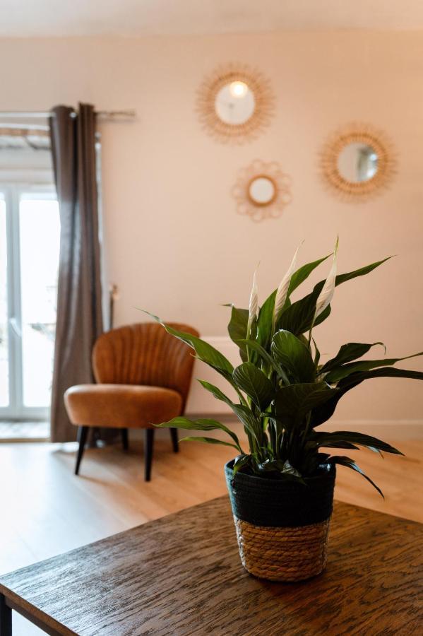 Les Nuits Lupeennes Apartment ภายนอก รูปภาพ